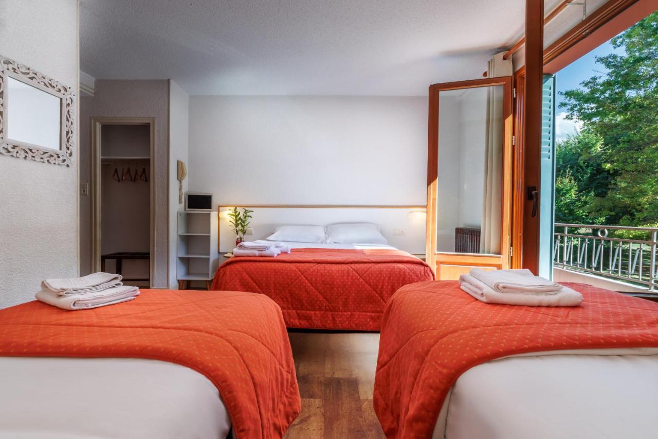 Hotel Saint Clair Lourdes Exterior foto